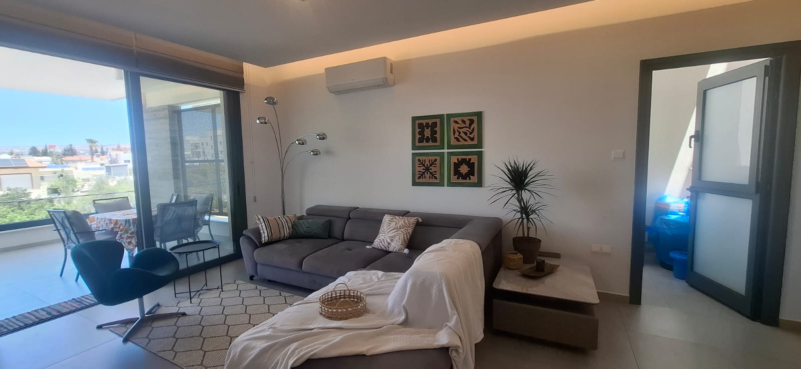 A modern 2-bedroom top-floor fully furnished apartment for rent