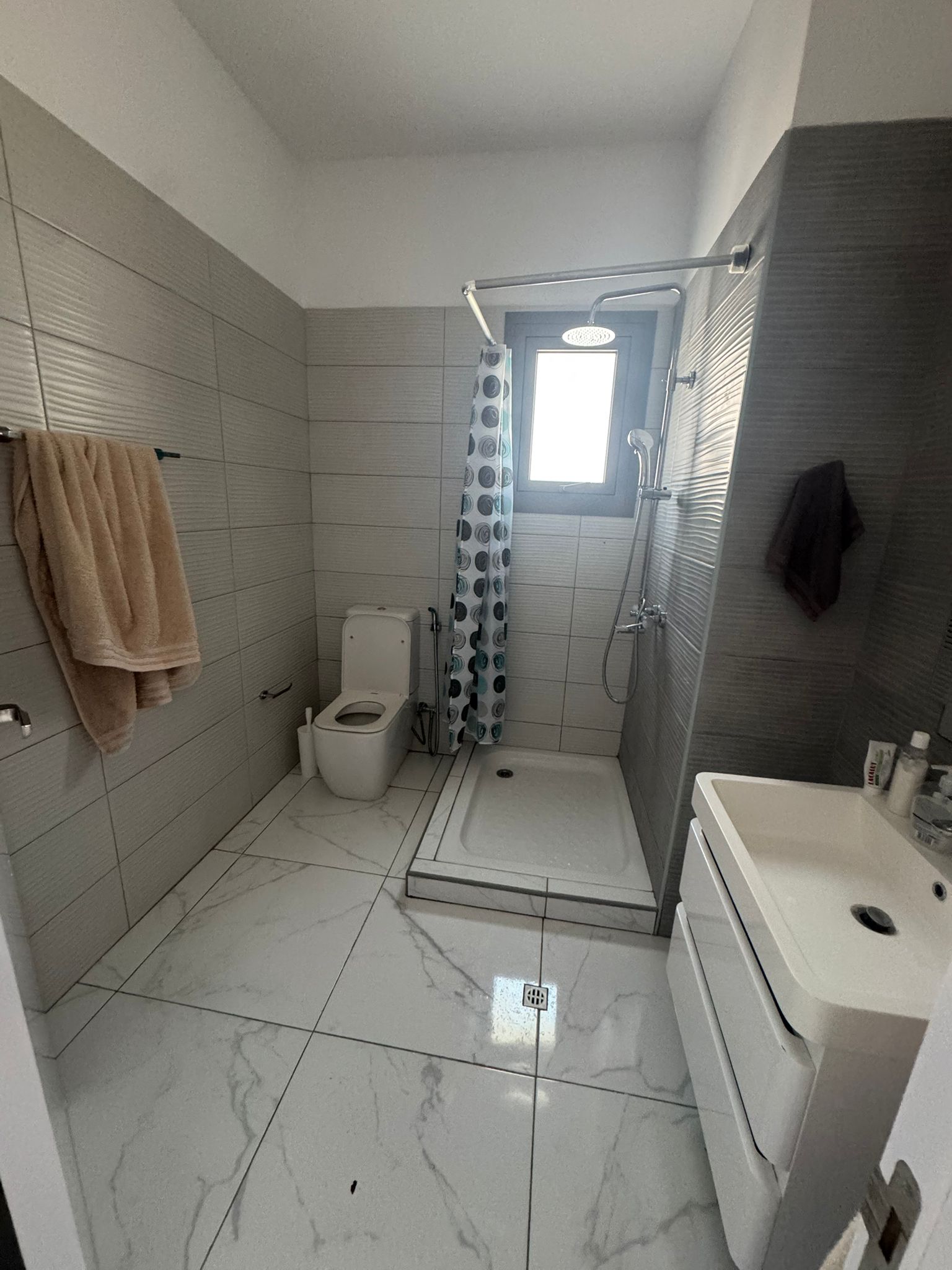 For Rent 2BR Apartment in Tomb of Kings